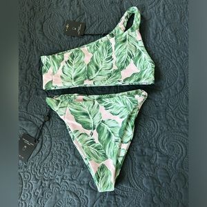 Skatie Swim Xs Bottom Small top